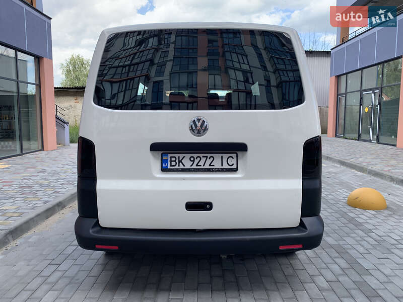 Мінівен Volkswagen Transporter 2005 в Луцьку