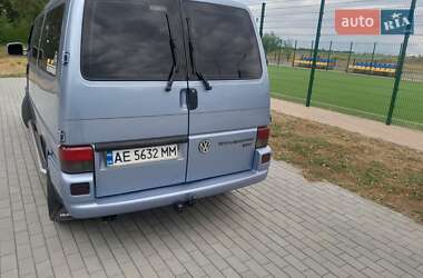 Минивэн Volkswagen Transporter 2003 в 