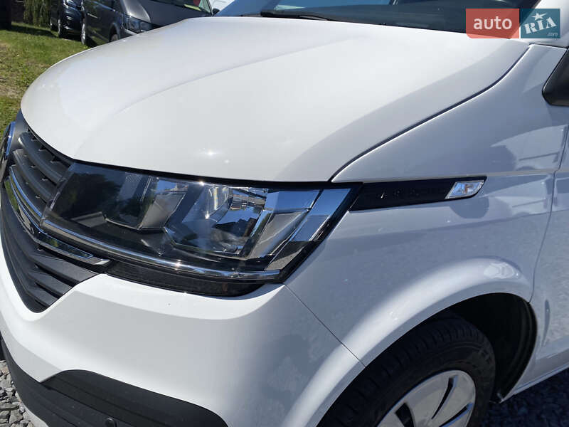 Грузовой фургон Volkswagen Transporter 2021 в Дубно