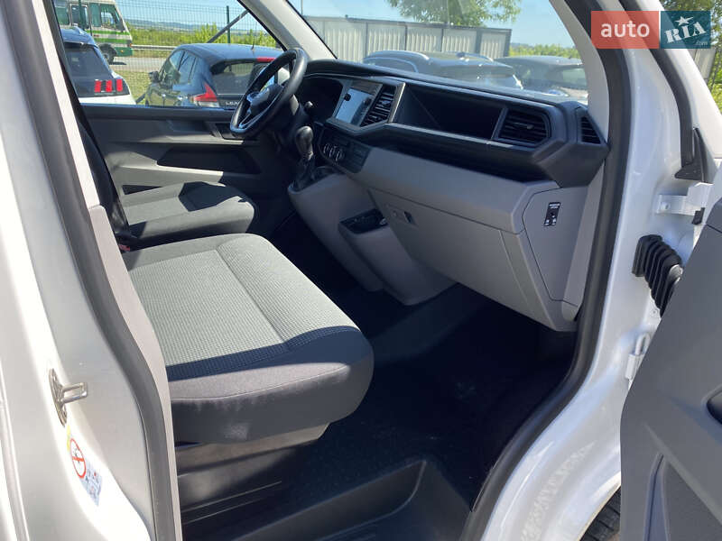 Грузовой фургон Volkswagen Transporter 2021 в Дубно