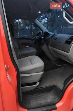 Микроавтобус Volkswagen Transporter 2008 в Киеве