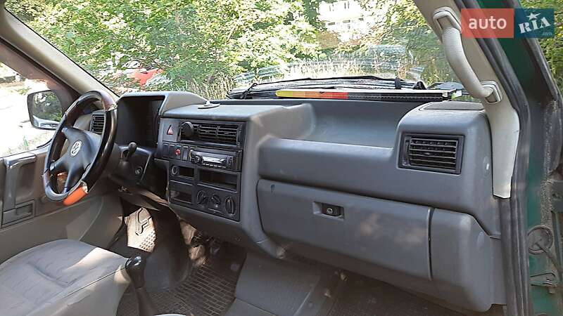 Минивэн Volkswagen Transporter 1998 в Киеве