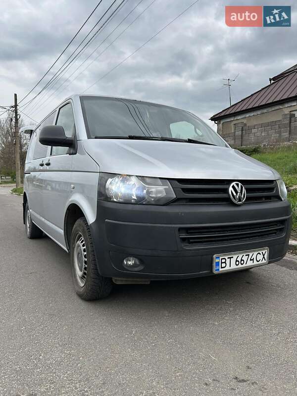 Другие грузовики Volkswagen Transporter 2015 в Николаеве