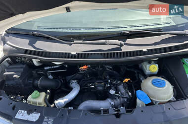 Мінівен Volkswagen Transporter 2009 в 