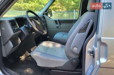 Минивэн Volkswagen Transporter 2003 в 