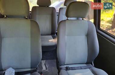 Минивэн Volkswagen Transporter 2003 в 
