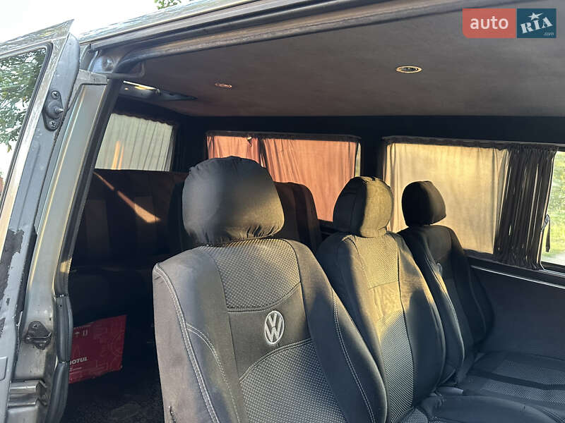 Минивэн Volkswagen Transporter 1999 в Гадяче