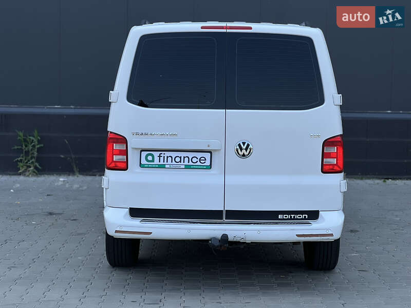 Грузовой фургон Volkswagen Transporter 2017 в Киеве
