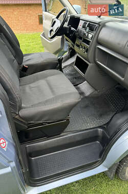 Минивэн Volkswagen Transporter 2003 в 