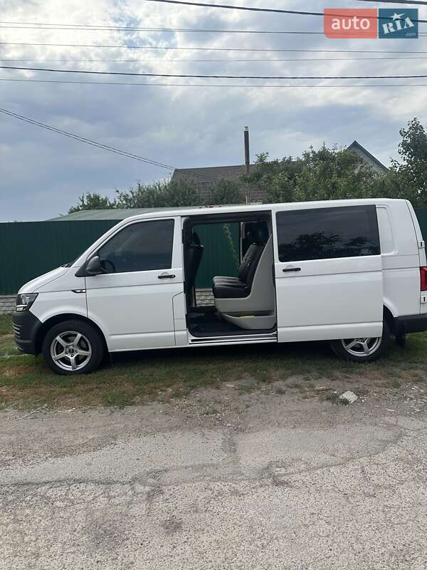 Минивэн Volkswagen Transporter 2018 в Узине