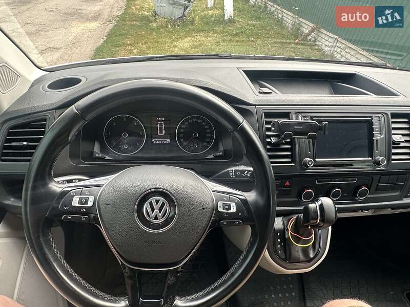 Минивэн Volkswagen Transporter 2018 в Узине