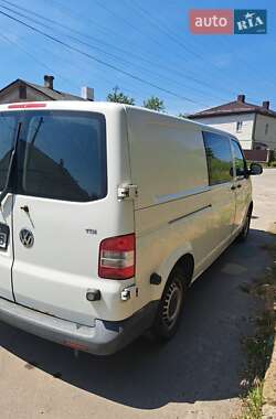 Грузовой фургон Volkswagen Transporter 2011 в 