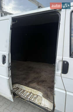 Грузовой фургон Volkswagen Transporter 1997 в 
