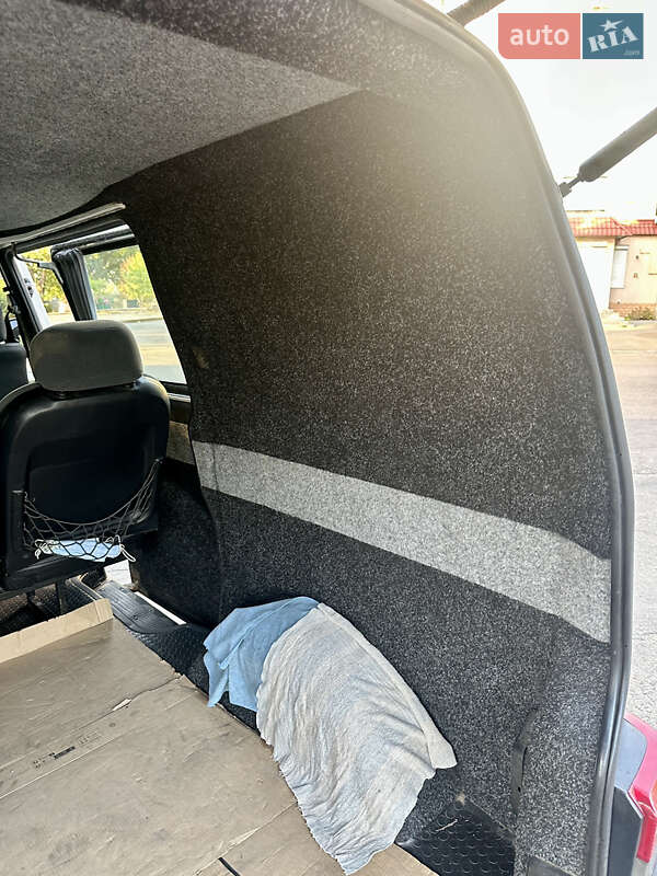 Минивэн Volkswagen Transporter 1998 в Николаеве