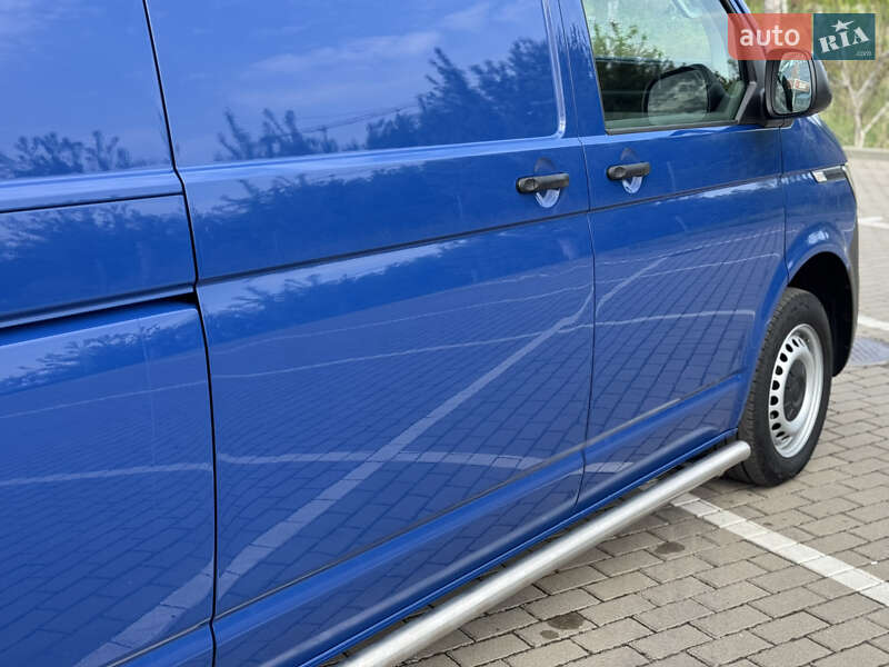Грузовой фургон Volkswagen Transporter 2021 в Дубно