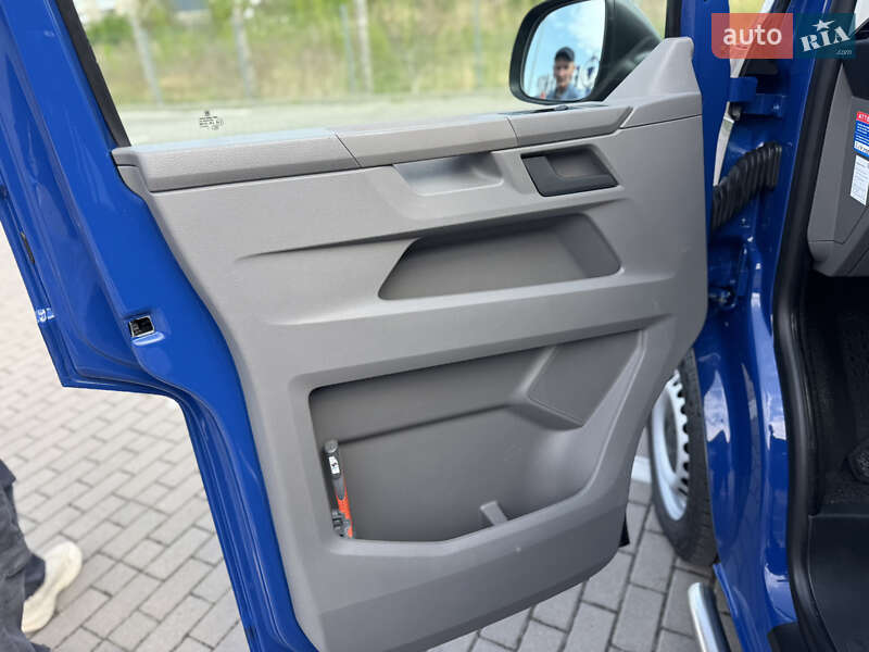 Грузовой фургон Volkswagen Transporter 2021 в Дубно