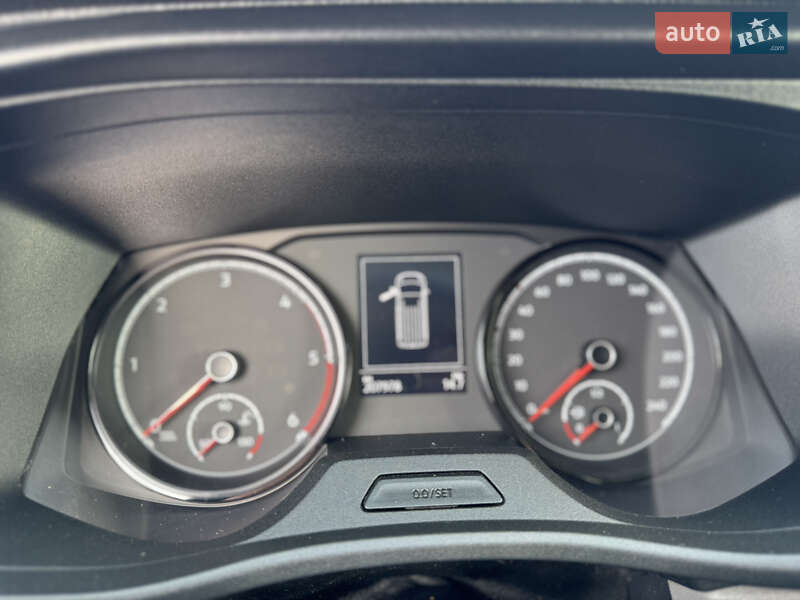 Грузовой фургон Volkswagen Transporter 2021 в Дубно