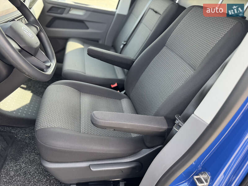 Грузовой фургон Volkswagen Transporter 2021 в Дубно