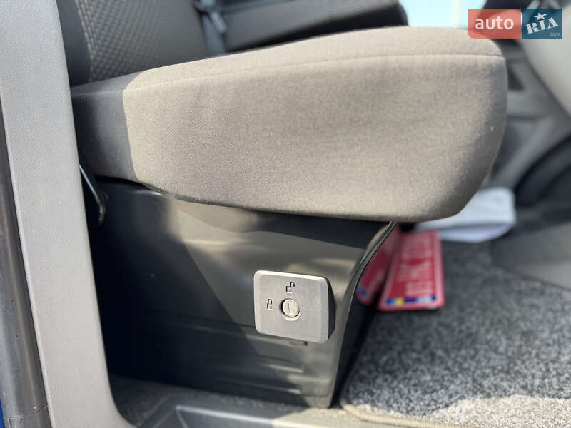 Грузовой фургон Volkswagen Transporter 2021 в Дубно