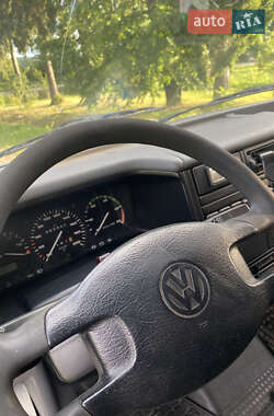 Мінівен Volkswagen Transporter 1996 в 