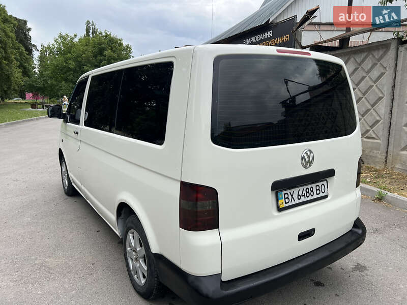 Минивэн Volkswagen Transporter 2003 в Каменец-Подольском