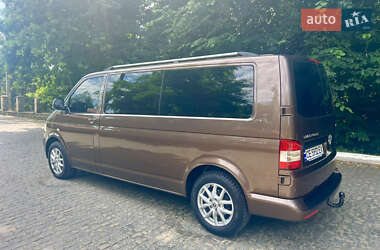 Минивэн Volkswagen Transporter 2013 в 