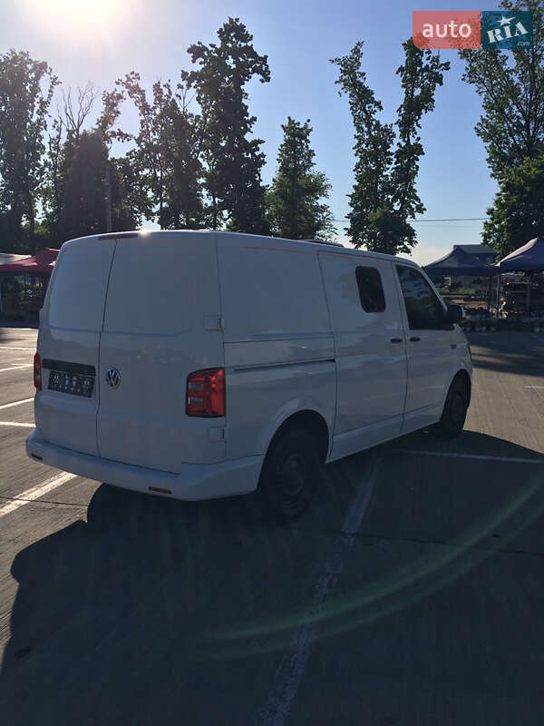 Бронированный автомобиль Volkswagen Transporter 2016 в Киеве