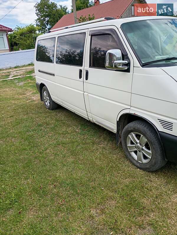 Мінівен Volkswagen Transporter 1998 в Сокирянах