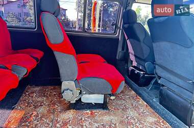 Минивэн Volkswagen Transporter 2000 в 