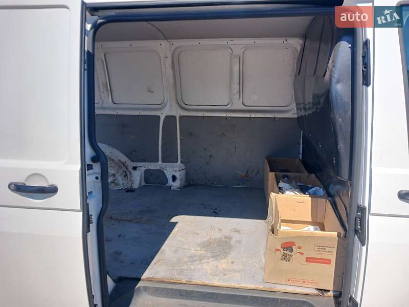 Грузовой фургон Volkswagen Transporter 2018 в Киеве
