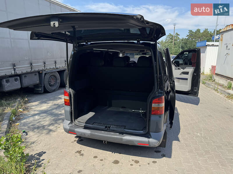 Минивэн Volkswagen Transporter 2005 в Киеве