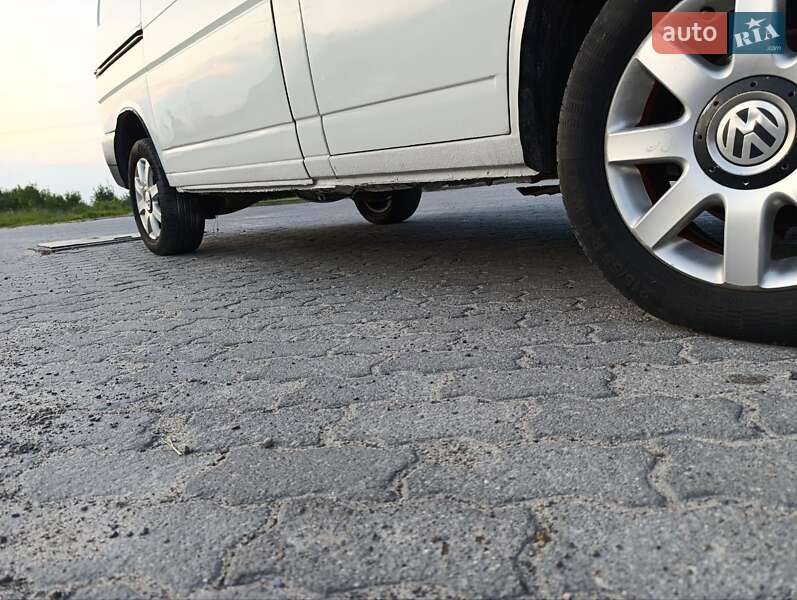 Минивэн Volkswagen Transporter 1999 в Львове