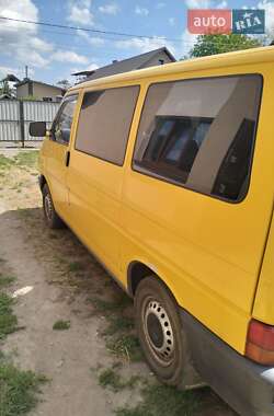 Минивэн Volkswagen Transporter 2000 в 