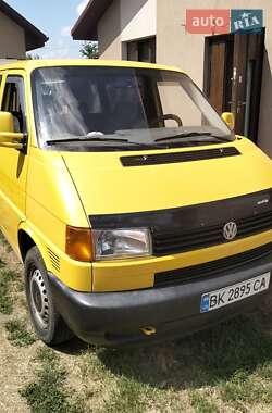 Мінівен Volkswagen Transporter 2000 в Здолбуніві