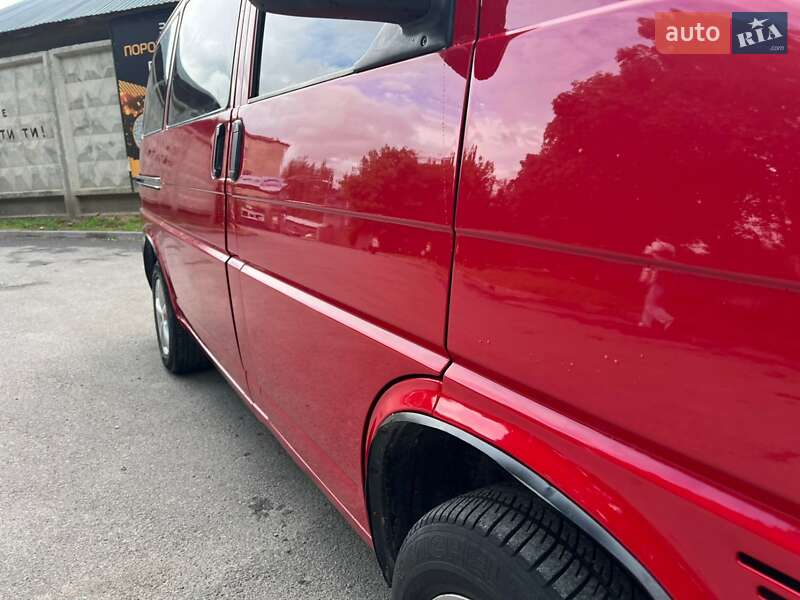 Минивэн Volkswagen Transporter 2001 в Каменец-Подольском