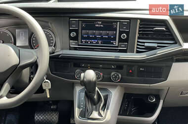 Минивэн Volkswagen Transporter 2021 в 