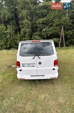 Грузовой фургон Volkswagen Transporter 2020 в 