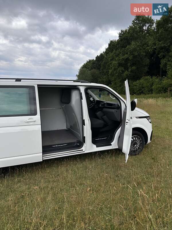 Грузовой фургон Volkswagen Transporter 2020 в Львове