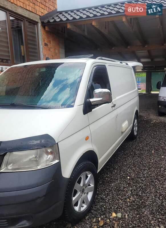 Микроавтобус Volkswagen Transporter 2004 в Виноградове