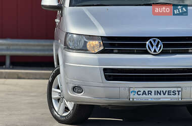 Минивэн Volkswagen Transporter 2012 в 