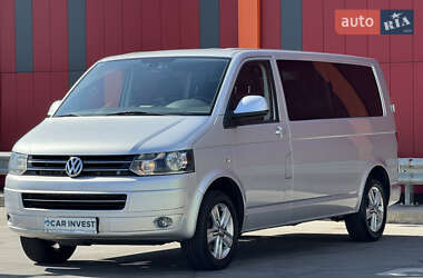 Минивэн Volkswagen Transporter 2012 в 