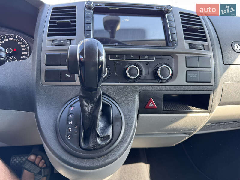 Минивэн Volkswagen Transporter 2012 в Киеве