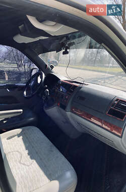 Минивэн Volkswagen Transporter 2005 в 