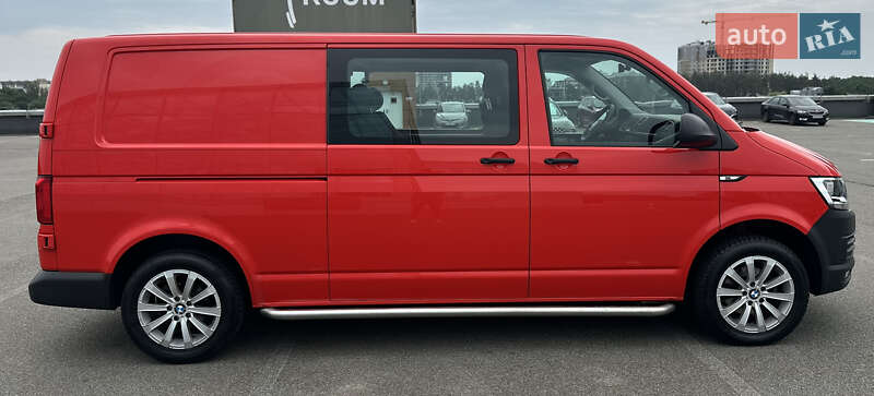 Мінівен Volkswagen Transporter 2019 в Києві