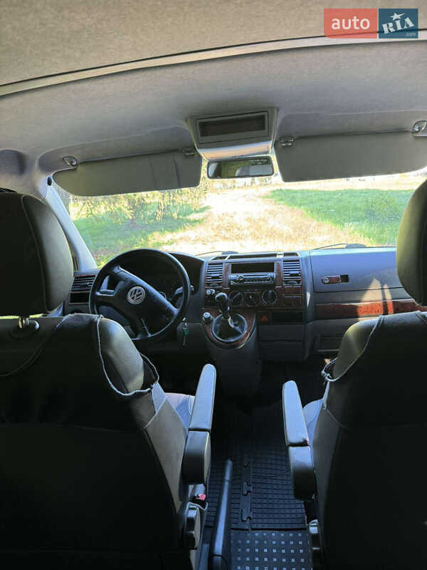 Мінівен Volkswagen Transporter 2004 в Стрию