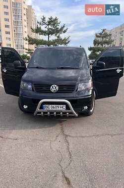 Минивэн Volkswagen Transporter 2004 в 
