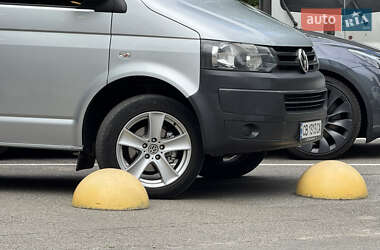 Грузопассажирский фургон Volkswagen Transporter 2014 в Чернигове