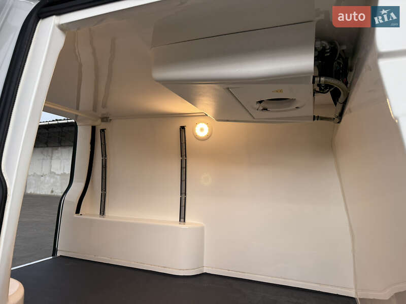 Рефрижератор Volkswagen Transporter 2018 в Ровно