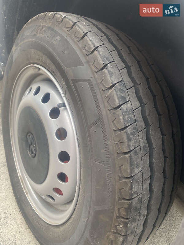 Минивэн Volkswagen Transporter 2001 в Киеве фото 9 Минивэн Volkswagen Transporter 2001 в Киеве