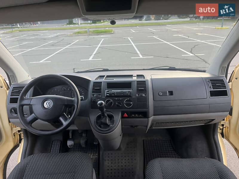 Мінівен Volkswagen Transporter 2007 в Києві